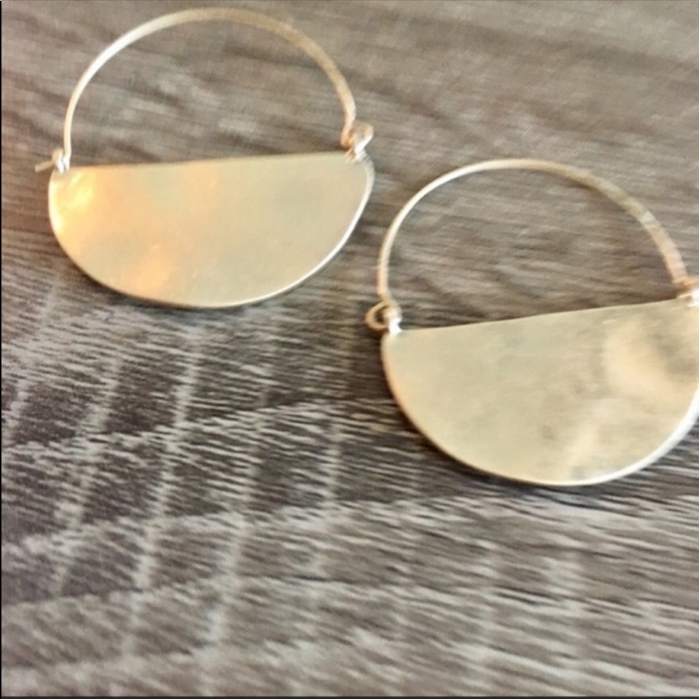 Anthropologie Rylan Crescent Hoop Earrings - Picture 3 of 5